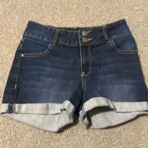 Wallflower shorts size 3